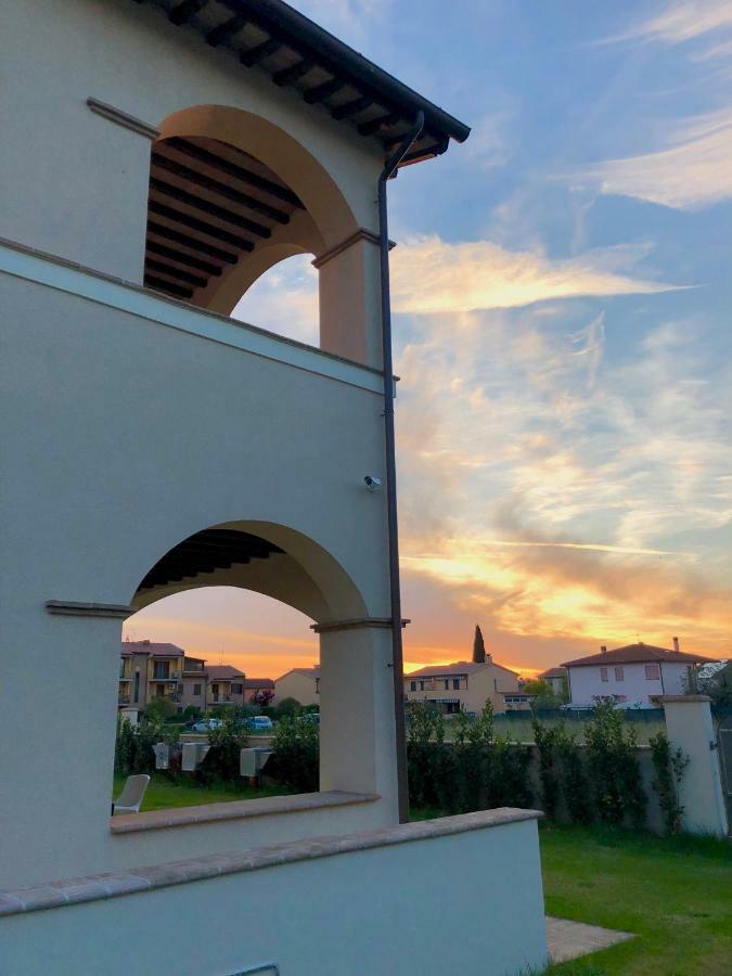 Villa Pirignano Foligno Exteriör bild
